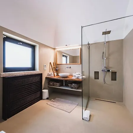 Helloapulia - Masseria Minetta, Scenic Escape - Pet Friendly Willa *