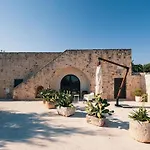 Villa Helloapulia - Masseria Minetta, Scenic Escape - Pet Friendly *