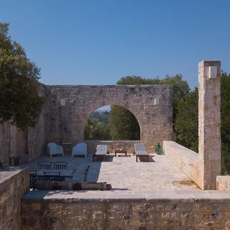 Villa Helloapulia - Masseria Minetta - Infinity Saltwater Pool & Scenic View Cisternino