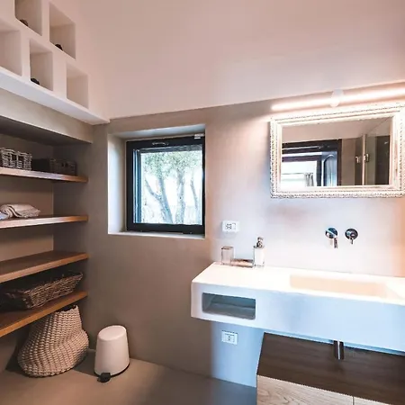 Helloapulia - Masseria Minetta, Scenic Escape - Pet Friendly Вилла Чистернино