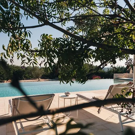 Helloapulia - Masseria Minetta - Infinity Saltwater Pool & Scenic View Villa