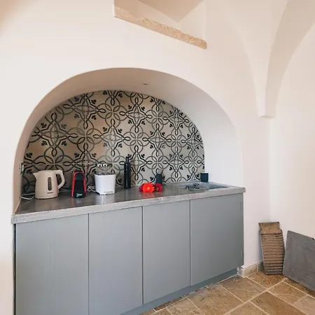 Helloapulia - Masseria Minetta - Infinity Saltwater Pool & Scenic View Villa Cisternino