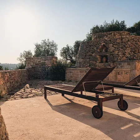 Helloapulia - Masseria Minetta, Scenic Escape - Pet Friendly Vila *